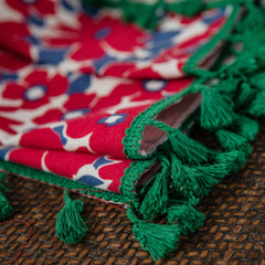 Cortina personalizada de blackout floral roja Elodie con borlas Cortina personalizada de blackout floral roja Elodie con borlas