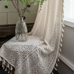 Rideau sur mesure en coton ivoire Emelia avec œillets en crochet transparent Rideau sur mesure en coton ivoire Emelia avec œillets en crochet transparent