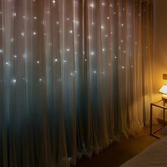 Cortina Personalizada Seraphina com Duas Camadas, Estrelas Vazadas e Efeito Ombre, Blackout Preta Cortina Personalizada Seraphina com Duas Camadas, Estrelas Vazadas e Efeito Ombre, Blackout Preta