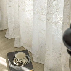 Cortina translúcida bordada de jacquard Ella Leaf
