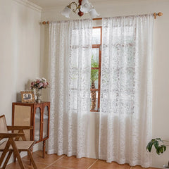 White Hollow Vine